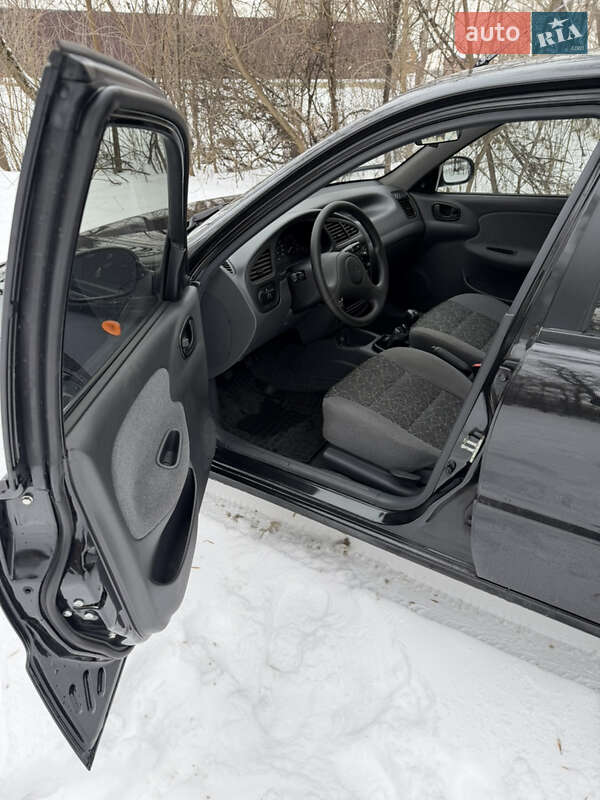 Седан Daewoo Lanos 2008 в Киеве