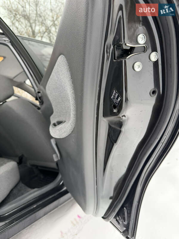 Седан Daewoo Lanos 2008 в Киеве