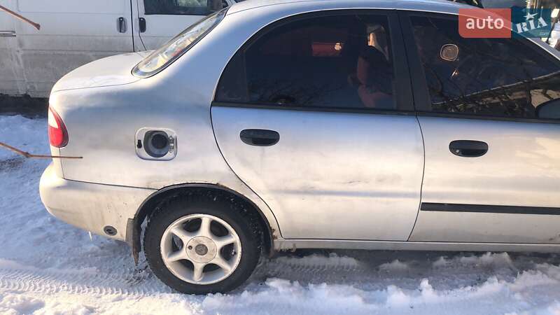 Седан Daewoo Lanos 2004 в Виннице