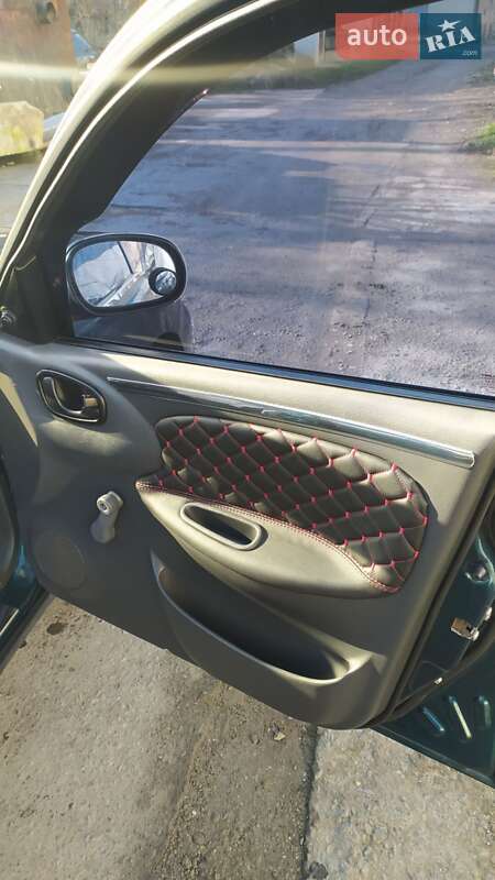 Седан Daewoo Lanos 2007 в Тлумачі