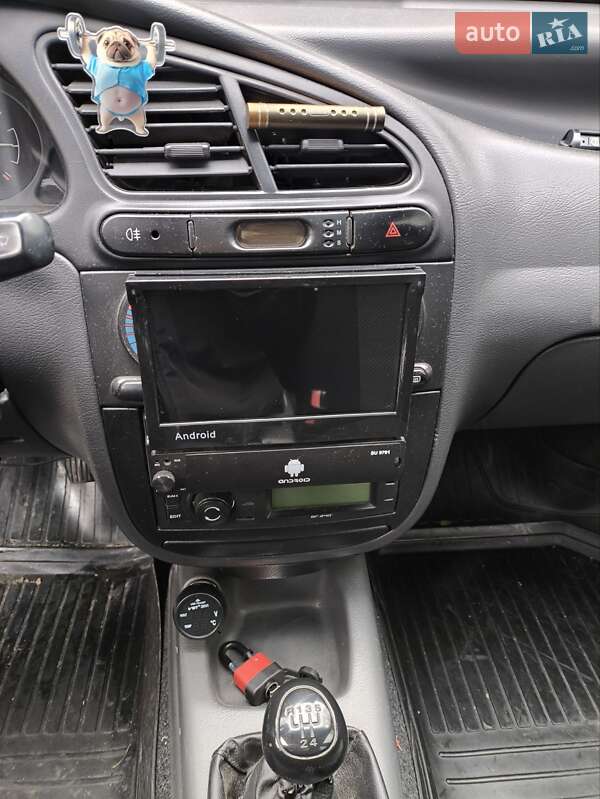 Седан Daewoo Lanos 2003 в Одессе