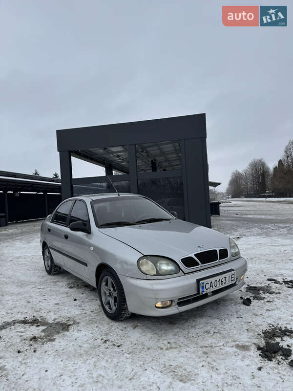 Седан Daewoo Lanos 2003 в Умані