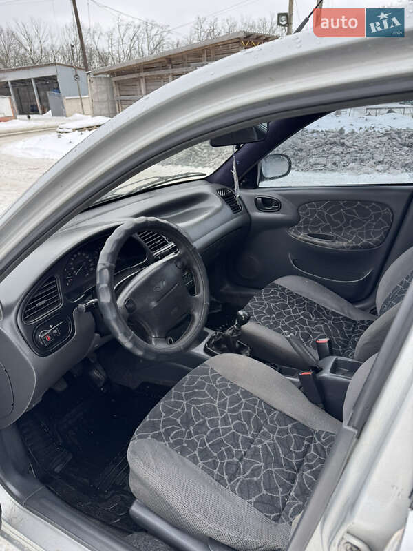 Седан Daewoo Lanos 2003 в Умані