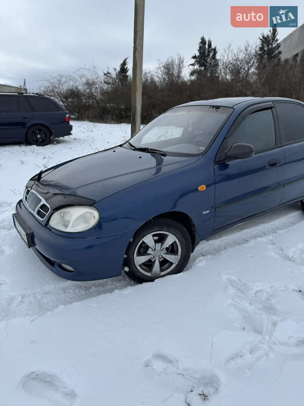 Седан Daewoo Lanos 2005 в Сокирянах