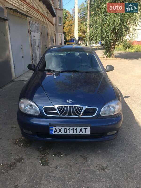 Седан Daewoo Lanos 2005 в Ужгороді