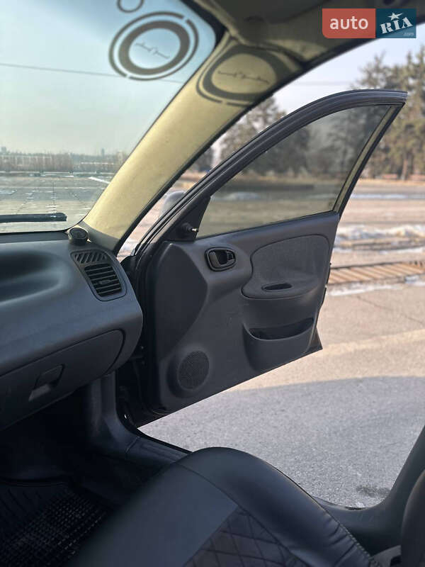 Седан Daewoo Lanos 2008 в Запорожье