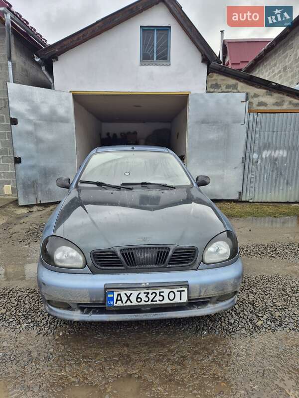 Седан Daewoo Lanos 2008 в Турці