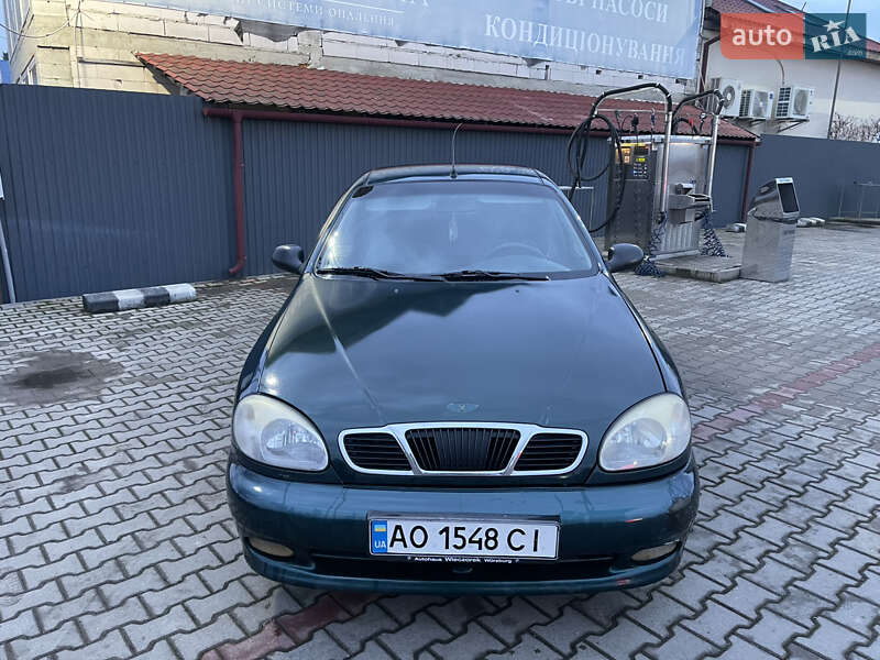 Седан Daewoo Lanos 2006 в Мукачевому