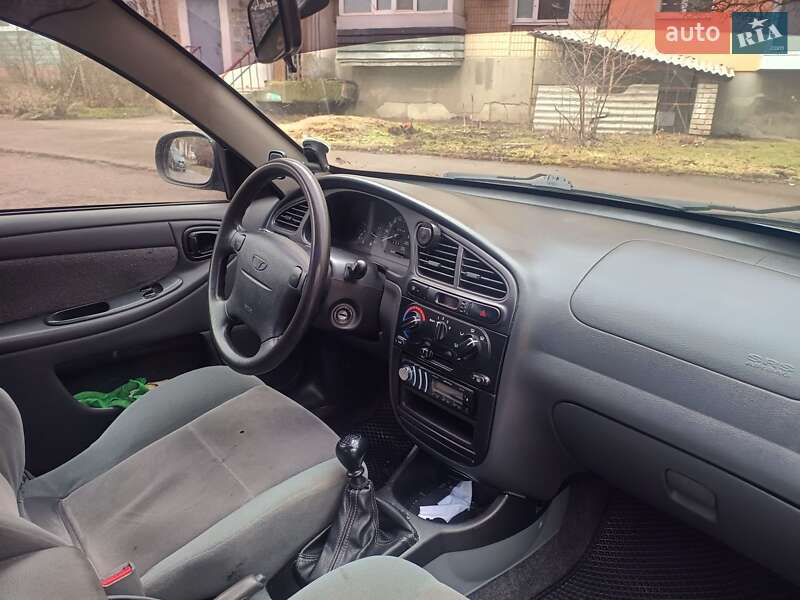 Седан Daewoo Lanos 2009 в Кропивницком