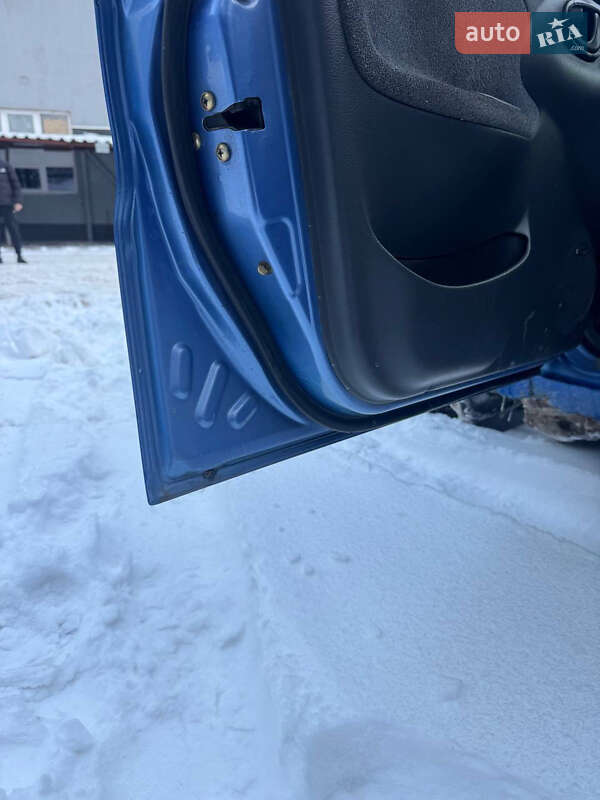 Хэтчбек Daewoo Lanos 2006 в Киеве фото 14 Хэтчбек Daewoo Lanos 2006 в Киеве