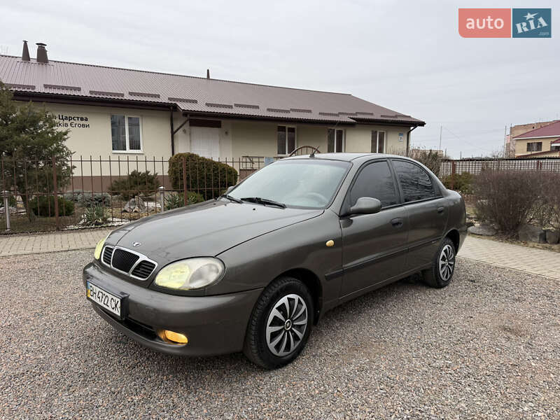 Седан Daewoo Lanos 2003 в Белгороде-Днестровском