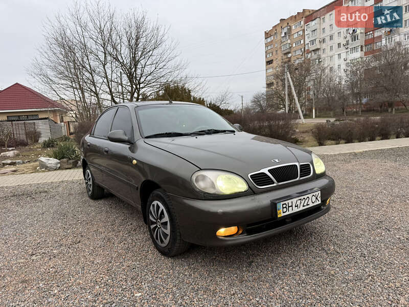 Седан Daewoo Lanos 2003 в Белгороде-Днестровском