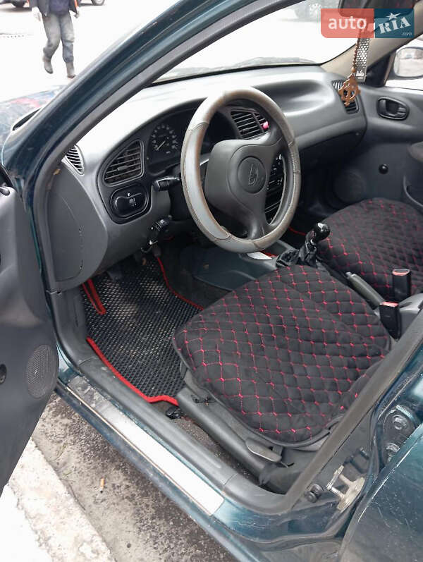 Седан Daewoo Lanos 2006 в Днепре