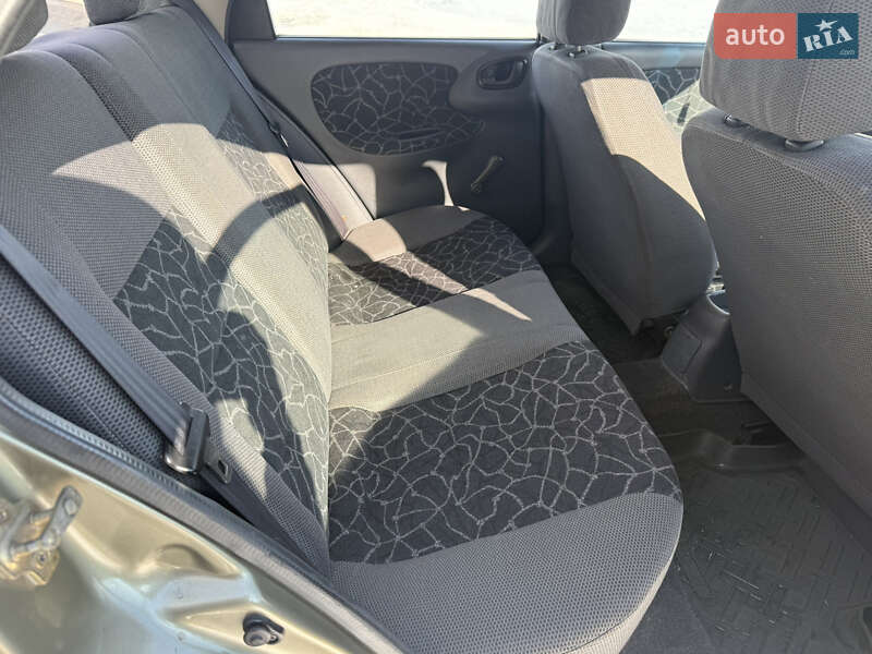 Седан Daewoo Lanos 2003 в Києві фото 13 Седан Daewoo Lanos 2003 в Києві