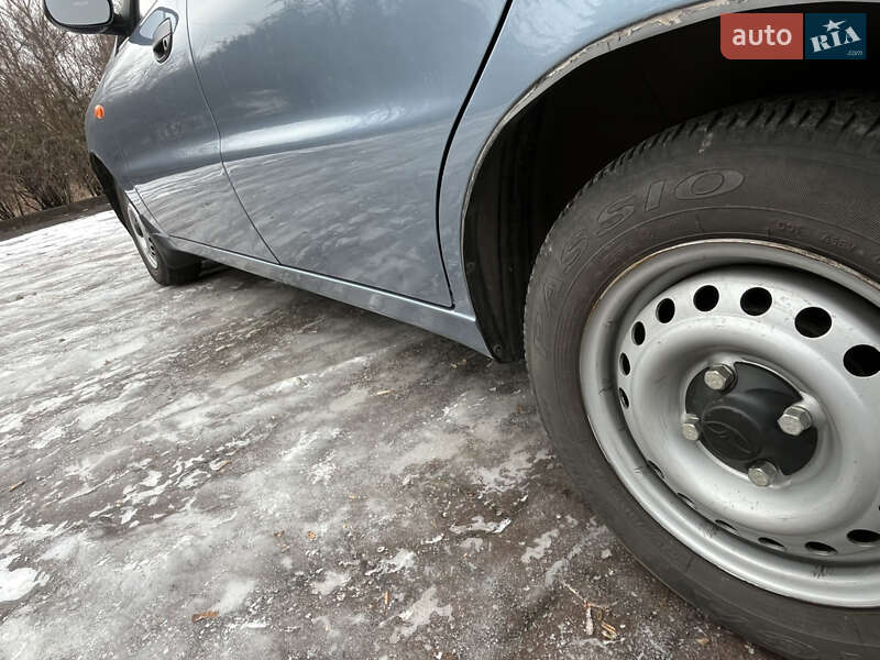 Седан Daewoo Lanos 2008 в Миргороді