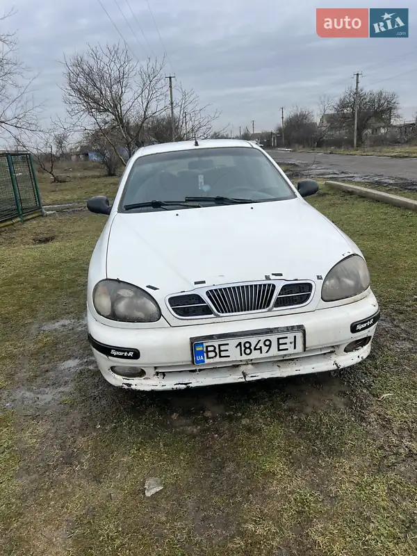 Daewoo Lanos 1998