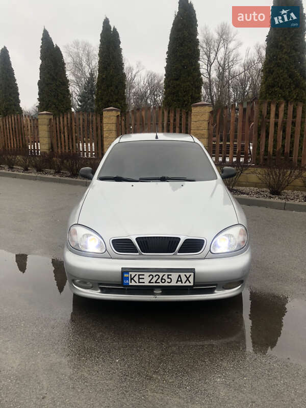 2008 Daewoo Lanos, VIN Y6DTF69YD8W398382:plate — фото 1 (autoria)