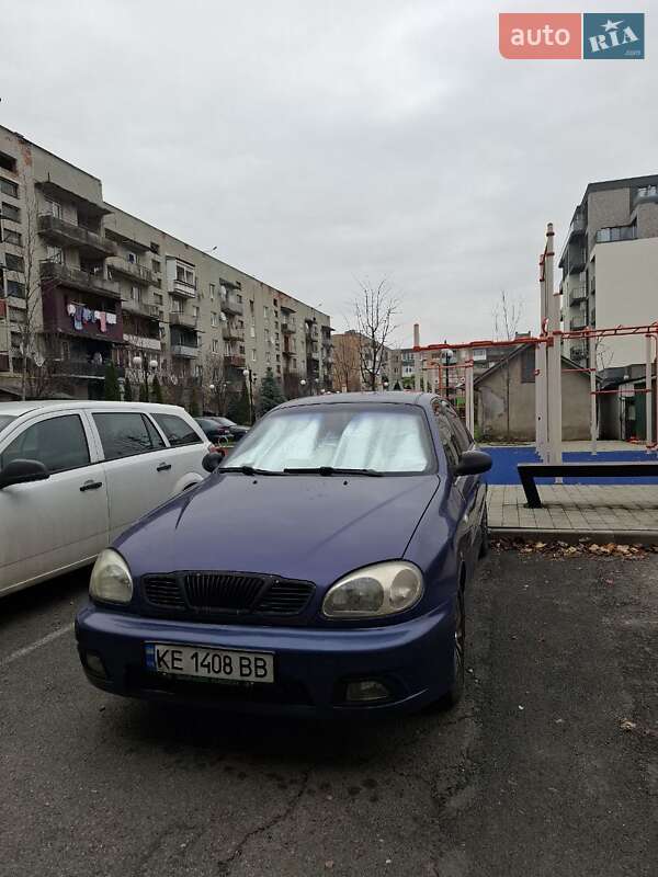 Седан Daewoo Lanos 1998 в Тячеве