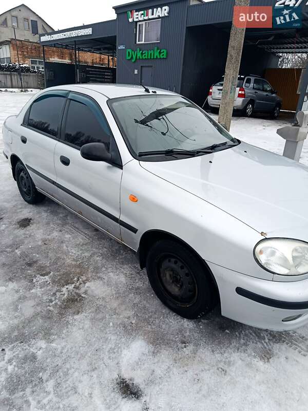 2008 Daewoo Lanos, VIN YE0TF6SYDEWA19175:plate — фото 1 (autoria)