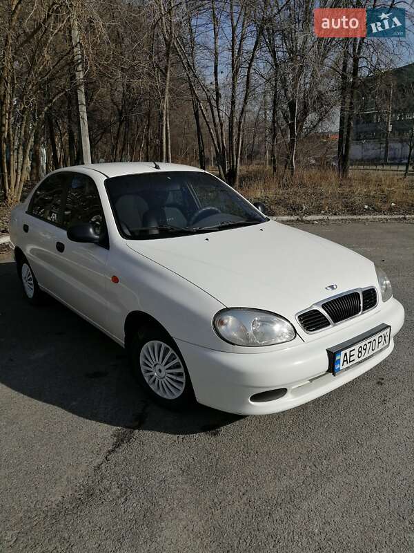 Седан Daewoo Lanos 2005 в Дніпрі