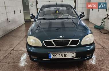 Седан Daewoo Lanos 2004 в Рівному