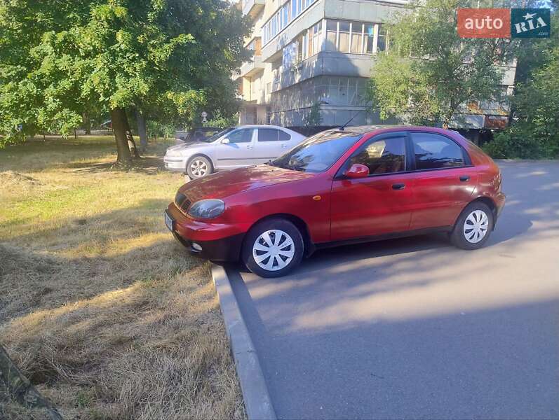 Хэтчбек Daewoo Lanos 2004 в Вишневом