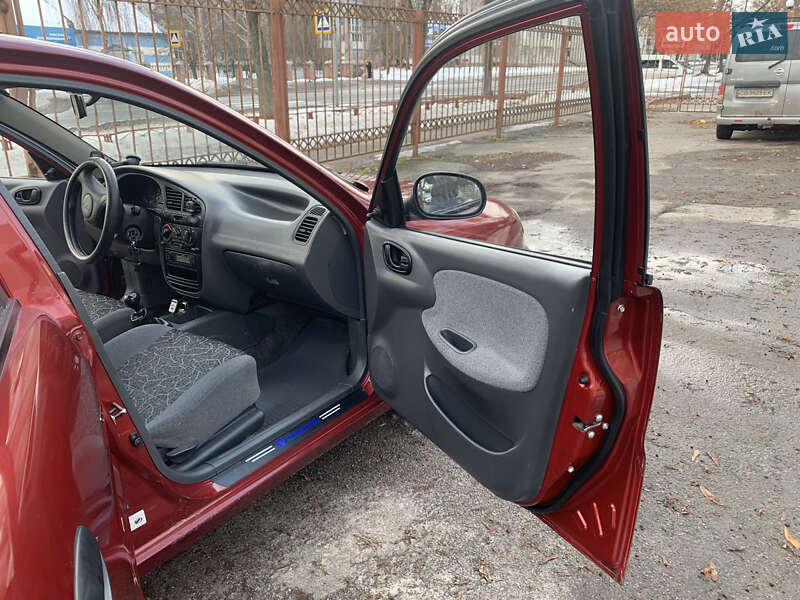 Хэтчбек Daewoo Lanos 2007 в Чернигове