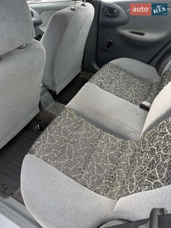 Седан Daewoo Lanos 2007 в Десне