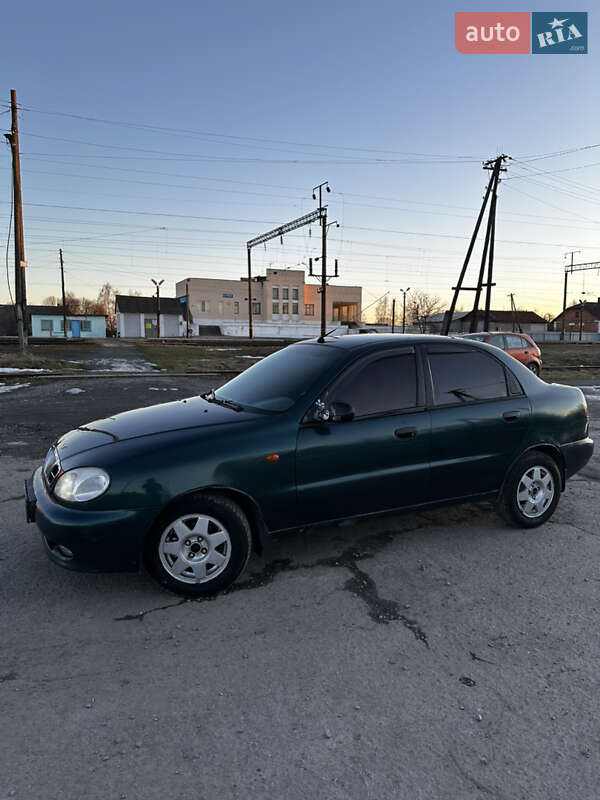 Седан Daewoo Lanos 2004 в Мирополі