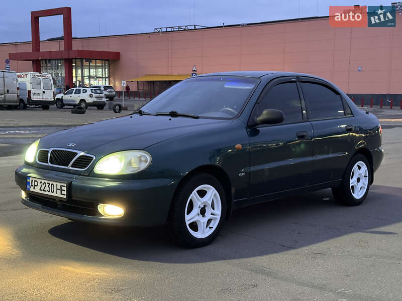 Седан Daewoo Lanos 1998 в Киеве