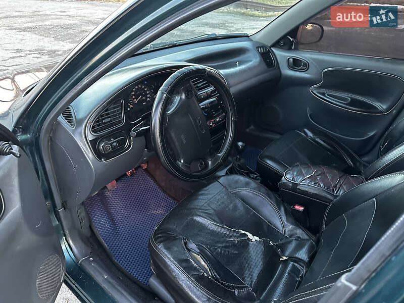 Седан Daewoo Lanos 2004 в Мирополі