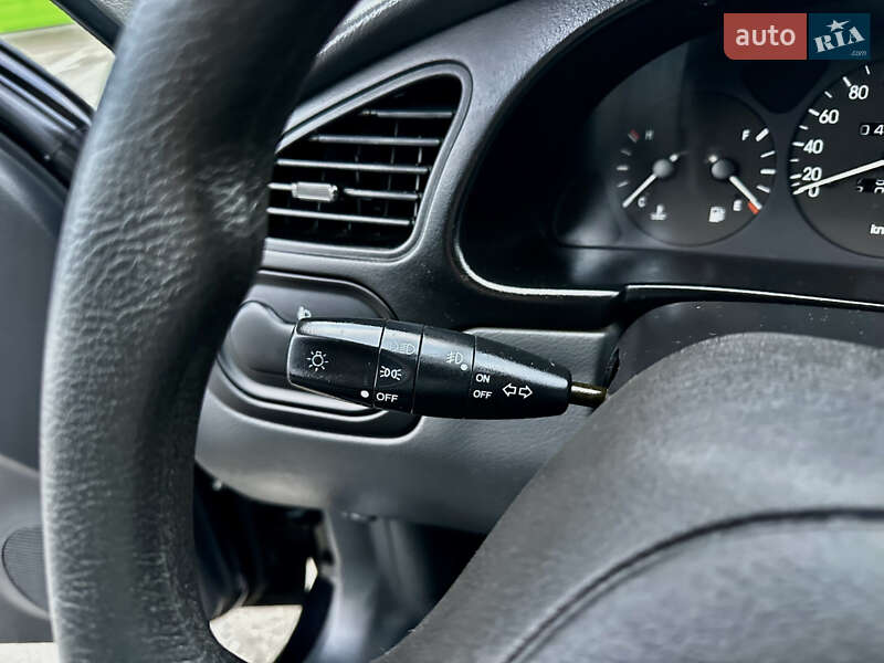 Седан Daewoo Lanos 2006 в Києві