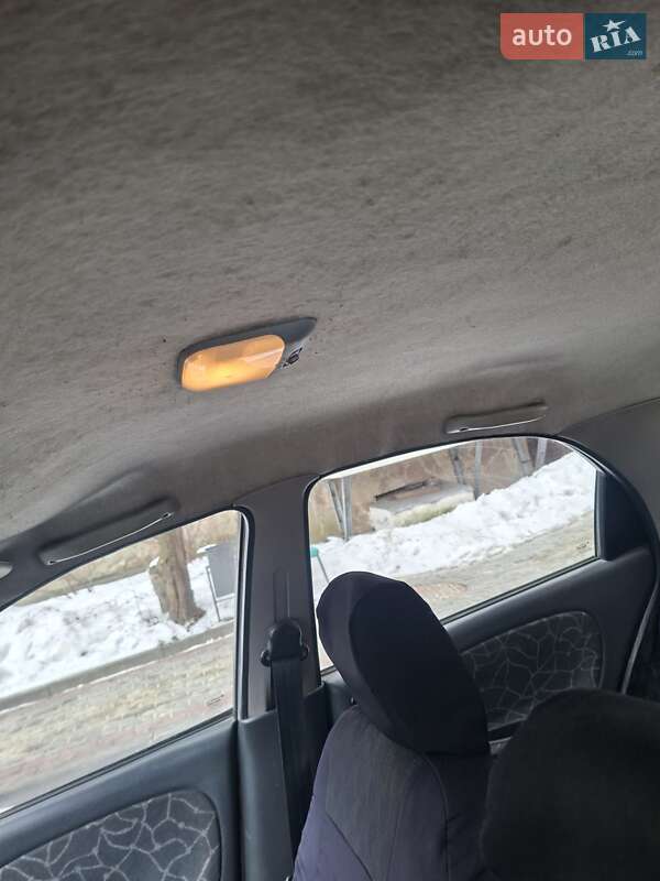 Седан Daewoo Lanos 2003 в Тернополе