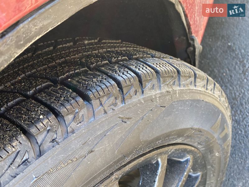 Седан Daewoo Lanos 2004 в Умані