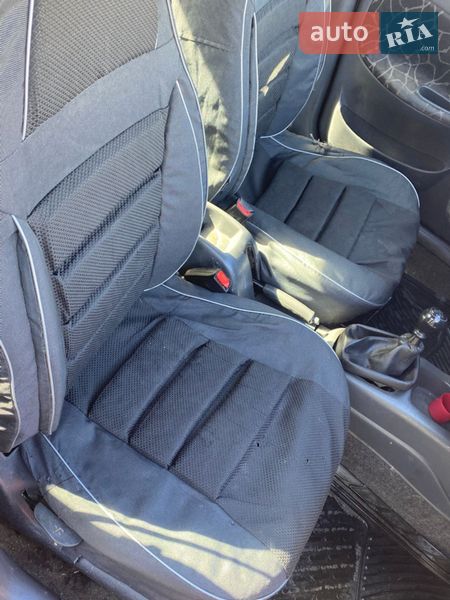 Седан Daewoo Lanos 2004 в Умані