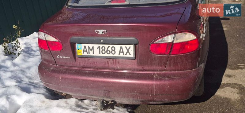 Седан Daewoo Lanos 2008 в Коростене