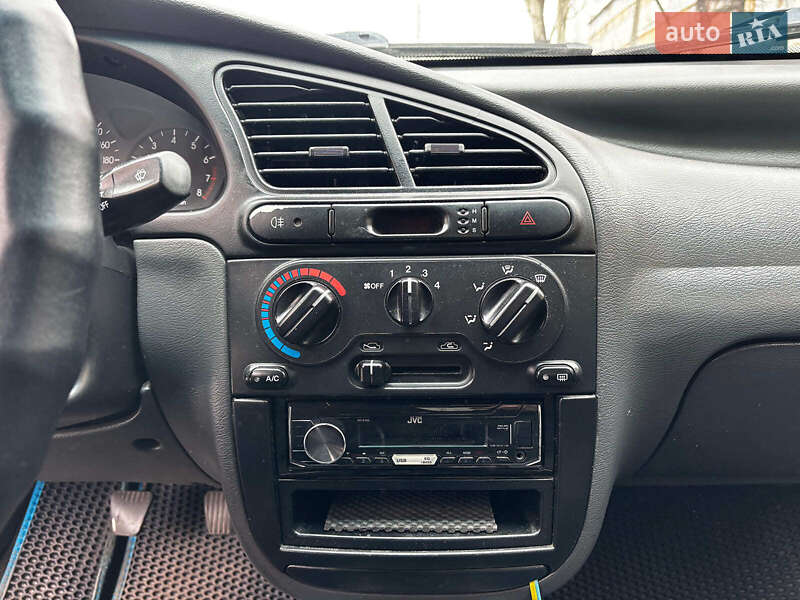 Седан Daewoo Lanos 2006 в Запорожье