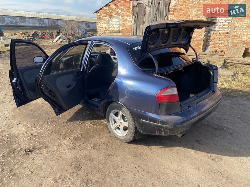 Седан Daewoo Lanos 2005 в Дніпрі