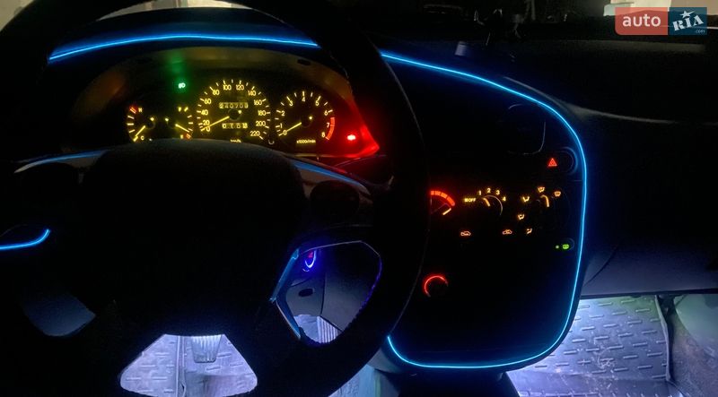 Седан Daewoo Lanos 2005 в Дніпрі