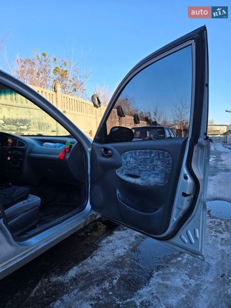 Седан Daewoo Lanos 1998 в Павлограде