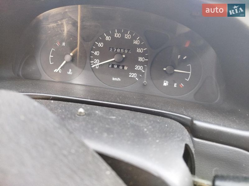 Седан Daewoo Lanos 2005 в Лисянці