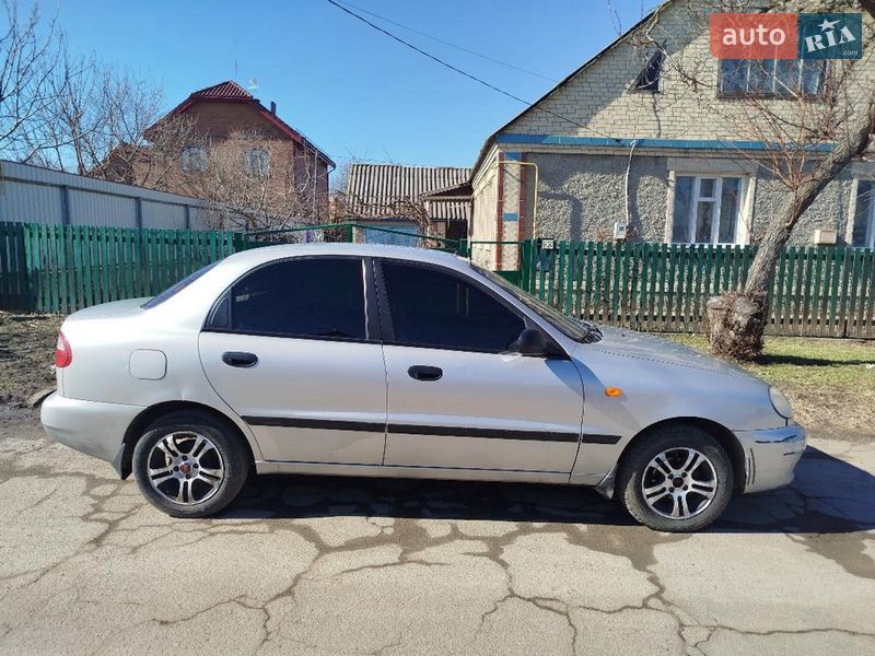 Седан Daewoo Lanos 2005 в Лисянці
