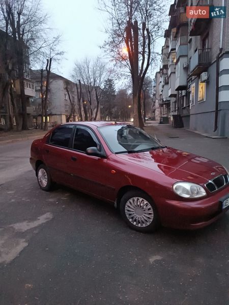 Седан Daewoo Lanos 2004 в Кам'янському