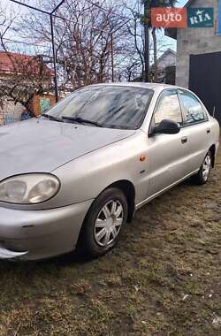 Седан Daewoo Lanos 2002 в Львові