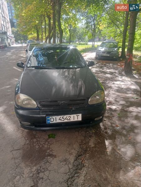 Седан Daewoo Lanos 2005 в Львові