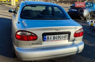 Седан Daewoo Lanos 2001 в Киеве