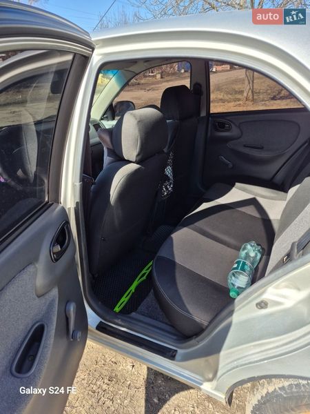 Седан Daewoo Lanos 2007 в Чугуєві