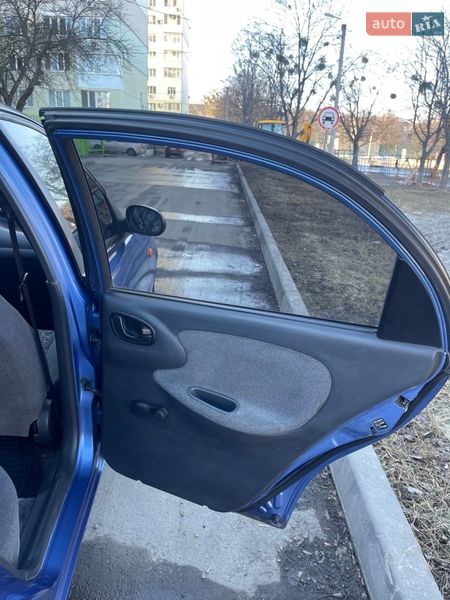 Седан Daewoo Lanos 2006 в Харькове