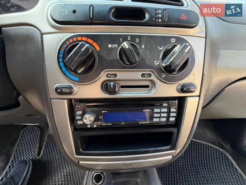 Седан Daewoo Lanos 2005 в Дніпрі