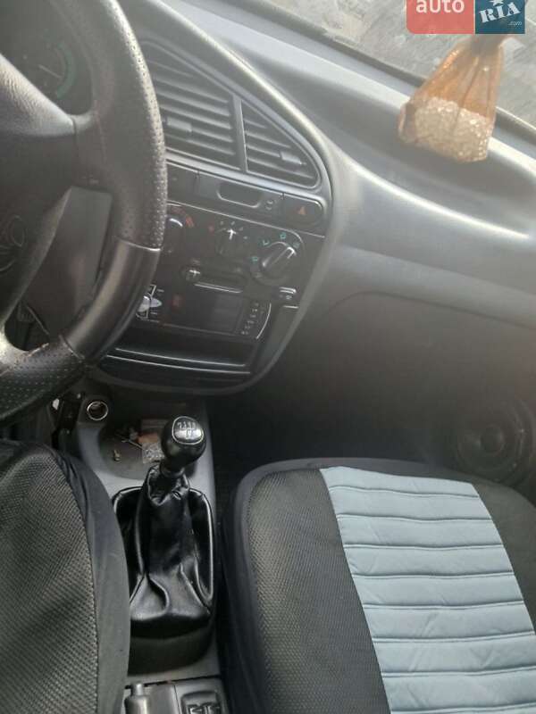 Седан Daewoo Lanos 2006 в Запоріжжі